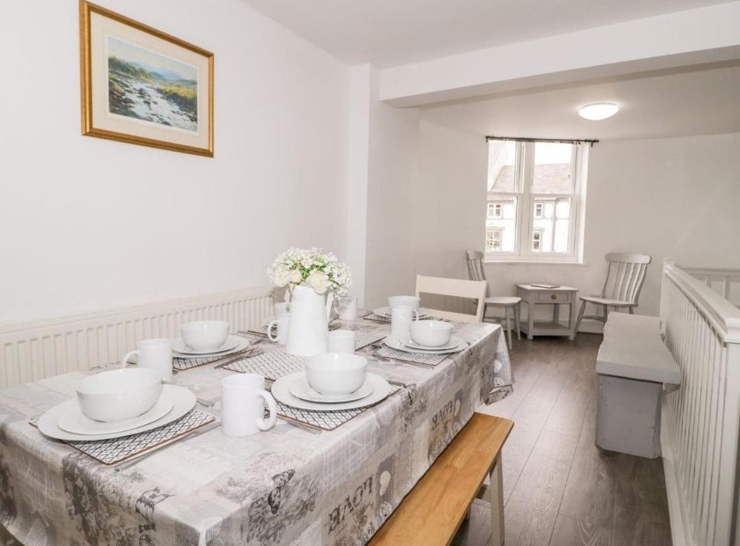 Hand Apartment, Llanrwst, Conwy, Snowdonia מראה חיצוני תמונה